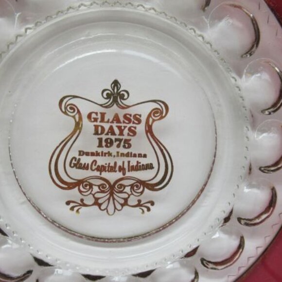 Indiana Glass Ruby Flashed KINGS CROWN 8 1/4 In GLASS DAYS 1975, Dunkirk, Plate - Picture 4 of 5